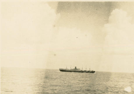 SS Rotorua passing SS Ruahine  19th May 1926