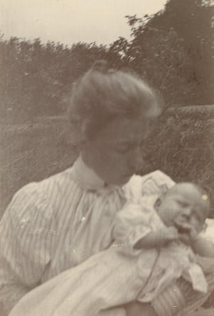 Mary Emma Pollard and Mary Hope Pollard