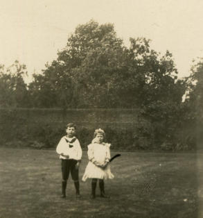 Evelyn Brooke Pollard and Mary Hope Pollard