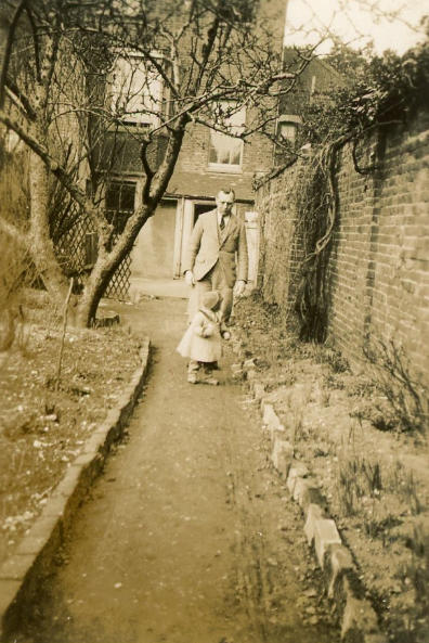 "Come on Daddy" March 18th 1935  With Evelyn Brooke Pollard 