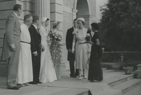 7th May 1953 - Pauline and Bill Humphrey wedding.  West door.