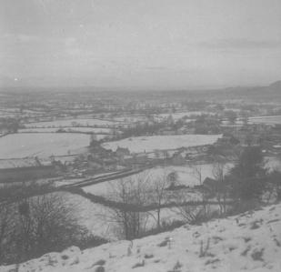 Snowy Hillesley village from S.  4.1.59