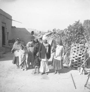 Rohtak.  Tumga & family.  12.1.51  