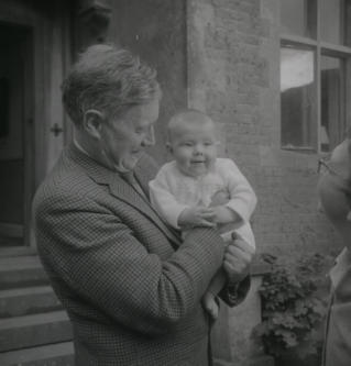 19th June 1966 - Hilary, Ruth and Edward at Hillesley House.