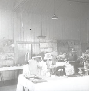 August 1964 - Hawkesbury Show.  Hillesley W.I