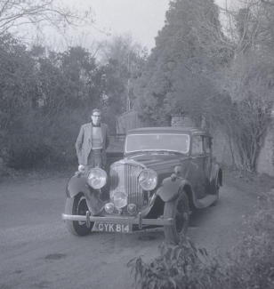 March 1964 - Tim Hodgson and his bentley.