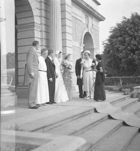 Pauline and Bill Humphrey wedding  West Door  7.5.53