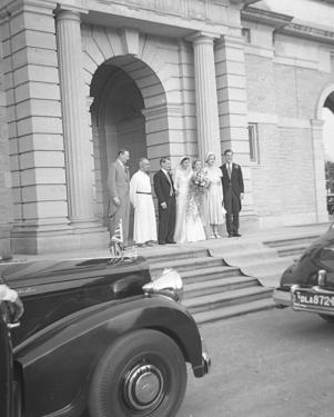 Pauline and Bill Humphrey wedding  West Door  7.5.53