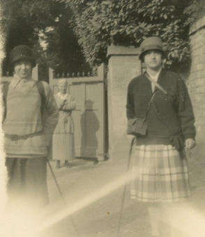 Ruth Elizabeth Florence Waddington (nee) Pollard, Mary Emma Pollard, Unknown