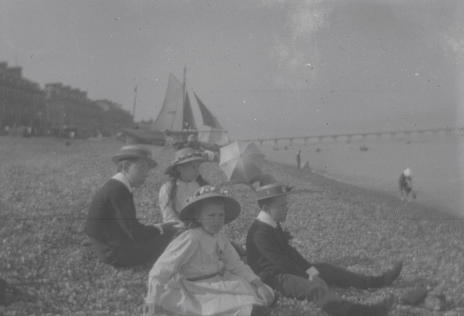 Evelyn, Ruth, Mary and Freddie