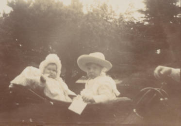 Mary Hope Pollard and Evelyn Brook Pollard, believed to be Jamaica