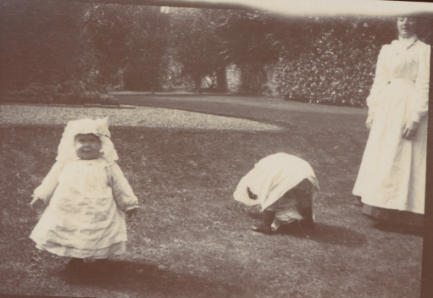 Mary Hope Pollard and Evelyn Brook Pollard, believed to be Jamaica