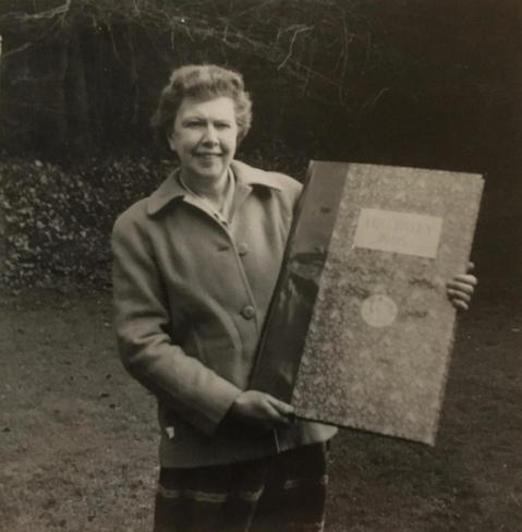 26.2.66  The W. I. Golden Jubilee year scrap book.  2nd prize in Gloucestershire. (GM)