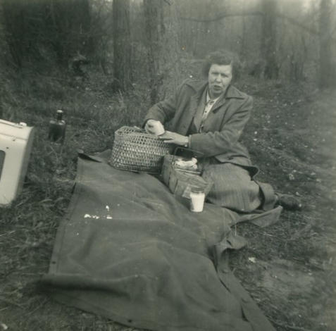 Mummy.  Lunch on way back from Caber 24.5.55